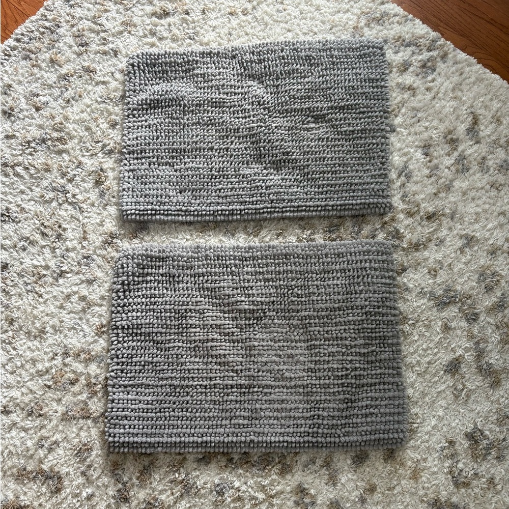 Mohawk Gray Textured Bath Mats